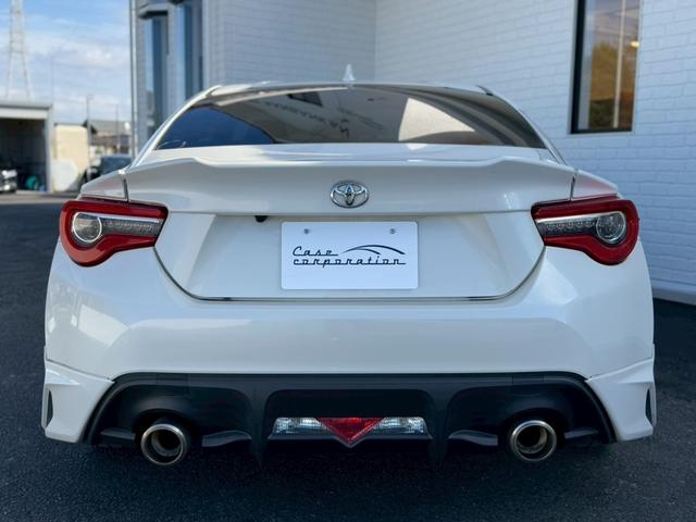 ８６ ＧＴ　モデリスタエアロ（Ｆ／Ｓ／Ｒ）　純正ナビ　フルセグＴＶ　バックカメラ　クルーズコントロール　ＬＥＤヘッドライト　純正１７インチアルミ　パドルシフト　オートライト　ＥＴＣ　スマートキー　プッシュスタート（37枚目）