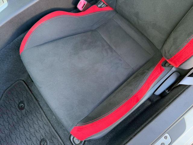 ８６ ＧＴ　モデリスタエアロ（Ｆ／Ｓ／Ｒ）　純正ナビ　フルセグＴＶ　バックカメラ　クルーズコントロール　ＬＥＤヘッドライト　純正１７インチアルミ　パドルシフト　オートライト　ＥＴＣ　スマートキー　プッシュスタート（61枚目）