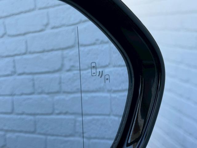 クラウンハイブリッド RSアドバンス 純正ナビ パノラミックビューモニター サンルーフ エアロパーツ シートヒーター パドルシフト 社外20インチアルミ ダウンサス 本革 ブラインドスポットモニター パワーシート ヘッドアップディスプレイ(61枚目)