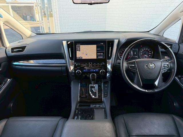 アルファード 2.5S Cパッケージ モデリスタエアロ(F/S/R)ツインムーンルーフ デジタルインナーミラー JBLプレミアムサウンド リアエンターテイメント パノラミックビューモニター シーケンシャルウインカー シートヒータークーラー(2枚目)