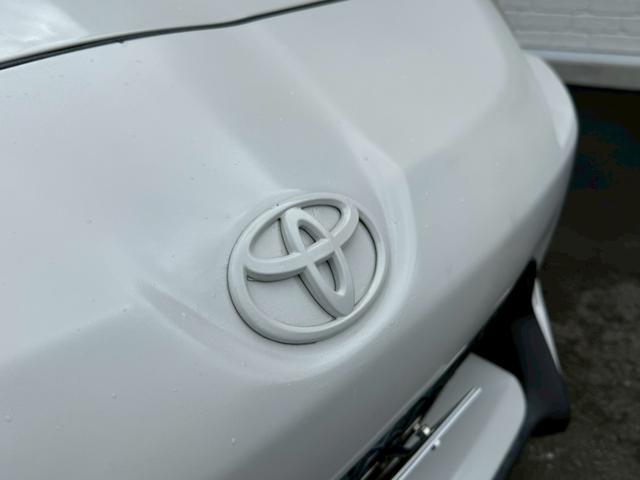 86 GTリミテッド 6AT(6速オートマチック) 社外18インチアルミホイール 社外エアロ 社外ヘッドライト 社外テールレンズ 社外マフラー 内装レッド スマートキー プッシュボタンスタート シートヒーター オートライト(12枚目)