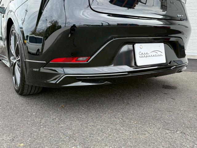 プリウス Z モデリスタエアロ シグネチャーイルミ パノラマルーフ デジタルインナーミラー スペアタイヤ パノラミックビュー ブラインドスポット ステアリングヒーター シートヒーター/クーラー パワーバックドア(25枚目)