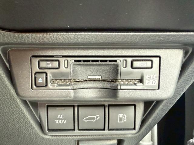 プリウス Z モデリスタエアロ シグネチャーイルミ パノラマルーフ デジタルインナーミラー スペアタイヤ パノラミックビュー ブラインドスポット ステアリングヒーター シートヒーター/クーラー パワーバックドア(41枚目)