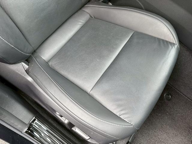 プリウス Z モデリスタエアロ シグネチャーイルミ パノラマルーフ デジタルインナーミラー スペアタイヤ パノラミックビュー ブラインドスポット ステアリングヒーター シートヒーター/クーラー パワーバックドア(57枚目)