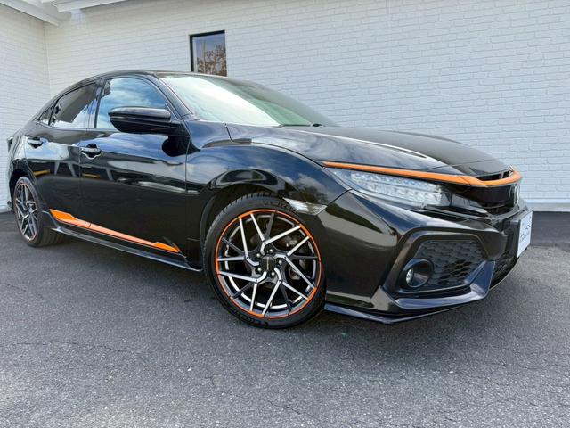 シビック ハッチバック ホンダセンシング モデューロ18インチAW 純正エアロパーツ オレンジアクセントエクステリアパネル カロッツェリア バックカメラ 純正ドライブレコーダー ビルトインETC  ステンレス製スポーツペダル  オートクルーズ(11枚目)