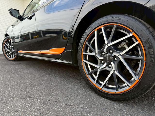 シビック ハッチバック ホンダセンシング モデューロ18インチAW 純正エアロパーツ オレンジアクセントエクステリアパネル カロッツェリア バックカメラ 純正ドライブレコーダー ビルトインETC  ステンレス製スポーツペダル  オートクルーズ(30枚目)