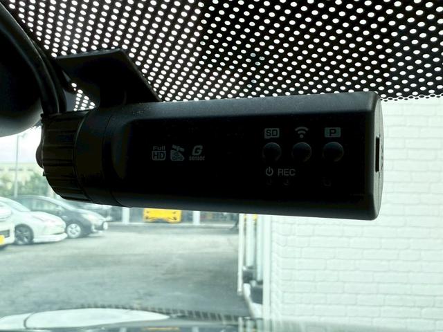 シビック ハッチバック ホンダセンシング モデューロ18インチAW 純正エアロパーツ オレンジアクセントエクステリアパネル カロッツェリア バックカメラ 純正ドライブレコーダー ビルトインETC  ステンレス製スポーツペダル  オートクルーズ(48枚目)