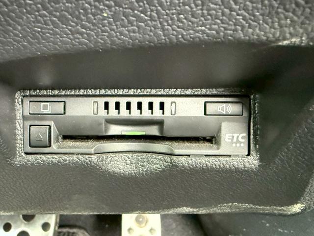 プリウス Sツーリングセレクション・ブラックエディション アルパイン9インチナビ フルセグTV バックモニター トヨタセーフティセンス レザーシート シートヒーター 社外19インチアルミホイール 4WD クルーズコントロール オートライト ETC ド ラレコ(46枚目)