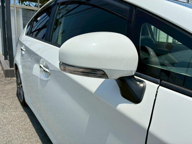 プリウス Sツーリングセレクション・G’s SツーリングセレクションG’S 7ナビ バックカメラ TV トノカバー G’S専用フロントバンパー G’S専用リアバンパー G’S専用18インチホイール G’S専用ヘッドライト G’S専用テールレンズ(16枚目)