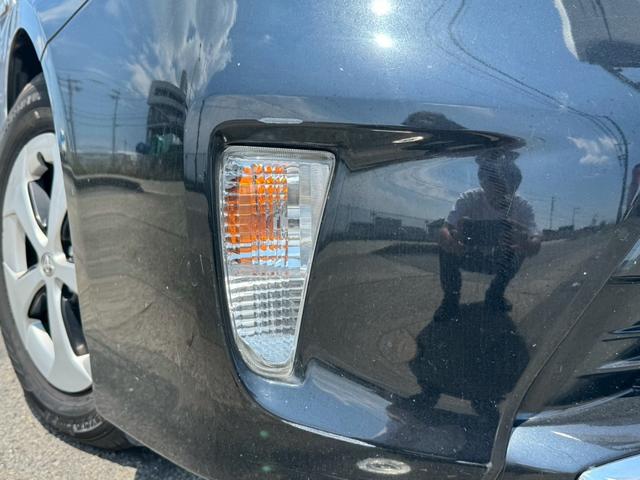 プリウス S 純正ナビ バックモニター エンジンプッシュスタート ステアリングスイッチ 電動格納ミラー シートカバー メッキパーツ オートエアコン オートライト HIDヘッドライト ウィンカーミラ― ETC AW(16枚目)