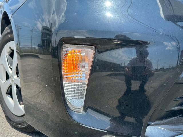 プリウス S 純正ナビ バックモニター エンジンプッシュスタート ステアリングスイッチ 電動格納ミラー シートカバー メッキパーツ オートエアコン オートライト HIDヘッドライト ウィンカーミラ― ETC AW(17枚目)