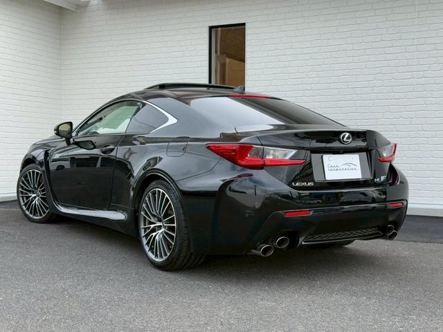 RC F ベースグレード サンルーフ 赤革 19インチアルミホイール ブラインドスポットモニター TVD レーダークルーズコントロール プリクラッシュセーフティ コーナーセンサー シートヒーター/クーラー ステアリングヒーター(22枚目)