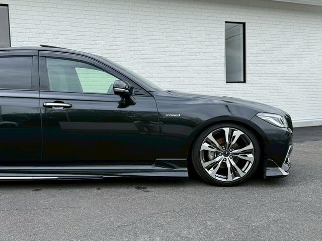 クラウンハイブリッド RSアドバンス モデリスタエアロ 4本出マフラー サンルーフ モデリスタ19インチアルミホイール ヘッドアップディスプレイ パワーシート 純正ナビ バックカメラ シートヒーター クルーズコントロール プッシュスタート(18枚目)