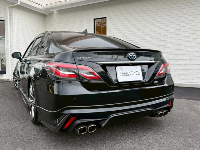 クラウンハイブリッド RSアドバンス モデリスタエアロ 4本出マフラー サンルーフ モデリスタ19インチアルミホイール ヘッドアップディスプレイ パワーシート 純正ナビ バックカメラ シートヒーター クルーズコントロール プッシュスタート(22枚目)