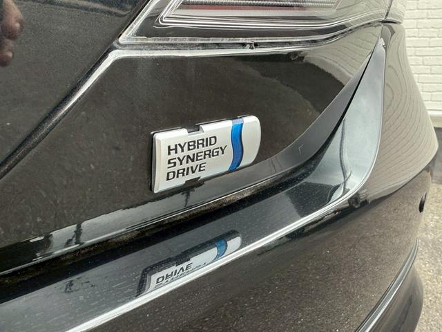 クラウンハイブリッド RSアドバンス モデリスタエアロ 4本出マフラー サンルーフ モデリスタ19インチアルミホイール ヘッドアップディスプレイ パワーシート 純正ナビ バックカメラ シートヒーター クルーズコントロール プッシュスタート(26枚目)