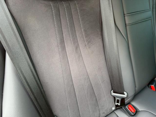 クラウンハイブリッド RSアドバンス モデリスタエアロ 4本出マフラー サンルーフ モデリスタ19インチアルミホイール ヘッドアップディスプレイ パワーシート 純正ナビ バックカメラ シートヒーター クルーズコントロール プッシュスタート(70枚目)