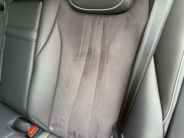 クラウンハイブリッド RSアドバンス モデリスタエアロ 4本出マフラー サンルーフ モデリスタ19インチアルミホイール ヘッドアップディスプレイ パワーシート 純正ナビ バックカメラ シートヒーター クルーズコントロール プッシュスタート(75枚目)