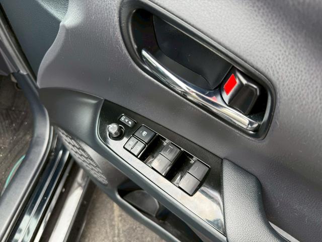 プリウス Sツーリングセレクション モデリスタエアロ(F/S/R)純正9インチナビ フルセグTV バックカメラ ドラレコ ETC2.0 シートヒーター クルーズコントロール トヨタセーフティセンス プリクラッシュセーフティ レザーシート(54枚目)