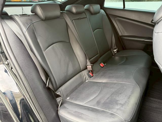 プリウス Sツーリングセレクション モデリスタエアロ(F/S/R)純正9インチナビ フルセグTV バックカメラ ドラレコ ETC2.0 シートヒーター クルーズコントロール トヨタセーフティセンス プリクラッシュセーフティ レザーシート(61枚目)