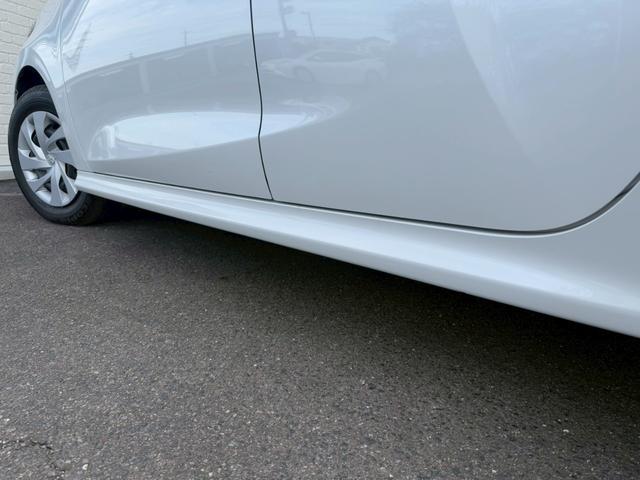 ヤリス X 純正8インチディスプレイオーディオ バックカメラ ETC HDMI プッシュボタンスタート スマートキー オートライト ステアリングリモコン オートハイビーム 電動格納ミラー スペアタイヤ USB端子(30枚目)