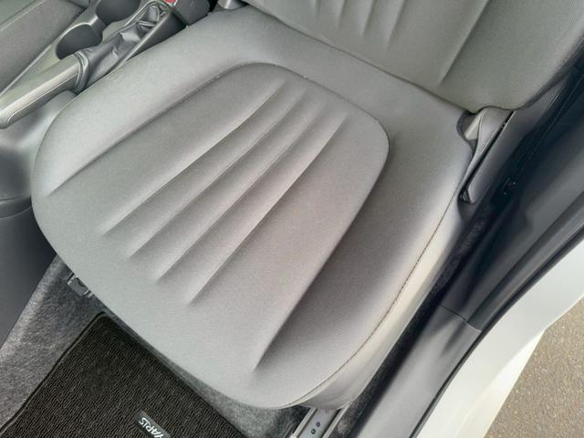 ヤリス X 純正8インチディスプレイオーディオ バックカメラ ETC HDMI プッシュボタンスタート スマートキー オートライト ステアリングリモコン オートハイビーム 電動格納ミラー スペアタイヤ USB端子(65枚目)