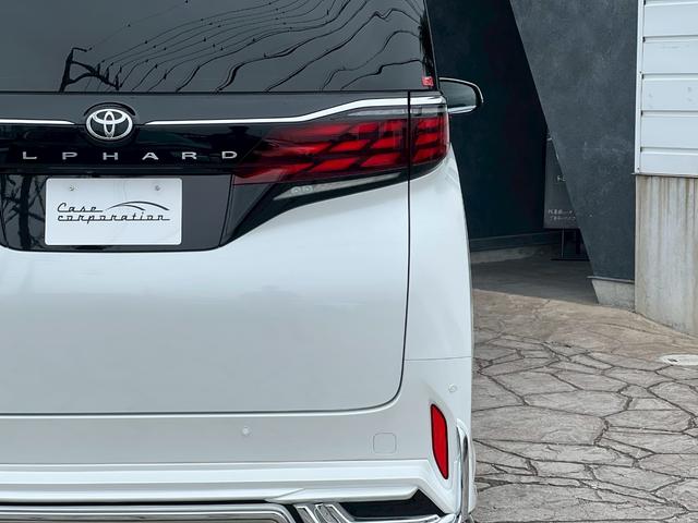 アルファード Ｚ　左右独立ムーンルーフ　ＷＡＬＤエアロ（Ｆ．Ｓ．Ｒ）　ＷＡＬＤジェニュインライン２１インチＡＷ　黒革シート　パノラミックビューモニター　デジタルインナーミラー　ＨＤＭＩ　シートヒーター　ベンチレーション（29枚目）