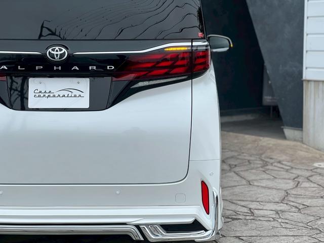 アルファード Ｚ　左右独立ムーンルーフ　ＷＡＬＤエアロ（Ｆ．Ｓ．Ｒ）　ＷＡＬＤジェニュインライン２１インチＡＷ　黒革シート　パノラミックビューモニター　デジタルインナーミラー　ＨＤＭＩ　シートヒーター　ベンチレーション（30枚目）