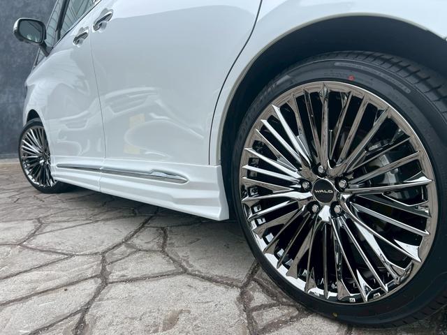 アルファード Ｚ　左右独立ムーンルーフ　ＷＡＬＤエアロ（Ｆ．Ｓ．Ｒ）　ＷＡＬＤジェニュインライン２１インチＡＷ　黒革シート　パノラミックビューモニター　デジタルインナーミラー　ＨＤＭＩ　シートヒーター　ベンチレーション（31枚目）