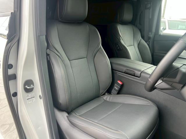 アルファード Ｚ　左右独立ムーンルーフ　ＷＡＬＤエアロ（Ｆ．Ｓ．Ｒ）　ＷＡＬＤジェニュインライン２１インチＡＷ　黒革シート　パノラミックビューモニター　デジタルインナーミラー　ＨＤＭＩ　シートヒーター　ベンチレーション（51枚目）