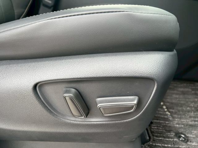 アルファード Ｚ　左右独立ムーンルーフ　ＷＡＬＤエアロ（Ｆ．Ｓ．Ｒ）　ＷＡＬＤジェニュインライン２１インチＡＷ　黒革シート　パノラミックビューモニター　デジタルインナーミラー　ＨＤＭＩ　シートヒーター　ベンチレーション（54枚目）