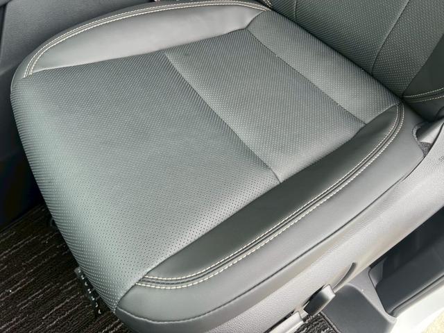 アルファード Ｚ　左右独立ムーンルーフ　ＷＡＬＤエアロ（Ｆ．Ｓ．Ｒ）　ＷＡＬＤジェニュインライン２１インチＡＷ　黒革シート　パノラミックビューモニター　デジタルインナーミラー　ＨＤＭＩ　シートヒーター　ベンチレーション（60枚目）