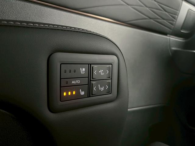 アルファード Ｚ　左右独立ムーンルーフ　ＷＡＬＤエアロ（Ｆ．Ｓ．Ｒ）　ＷＡＬＤジェニュインライン２１インチＡＷ　黒革シート　パノラミックビューモニター　デジタルインナーミラー　ＨＤＭＩ　シートヒーター　ベンチレーション（71枚目）