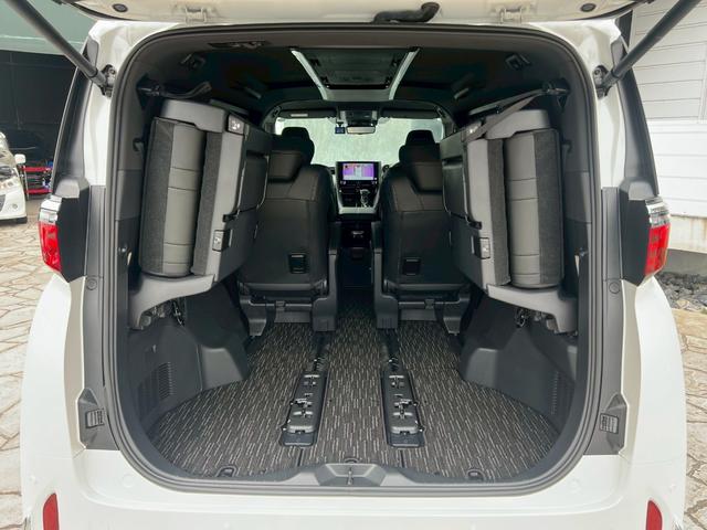 アルファード Ｚ　左右独立ムーンルーフ　ＷＡＬＤエアロ（Ｆ．Ｓ．Ｒ）　ＷＡＬＤジェニュインライン２１インチＡＷ　黒革シート　パノラミックビューモニター　デジタルインナーミラー　ＨＤＭＩ　シートヒーター　ベンチレーション（75枚目）