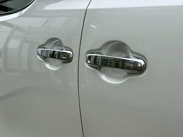 ヴェルファイア 2.5Z Aエディション ゴールデンアイズ 純正10インチナビ 後席モニター バックカメラ TV 両側電動スライドドア パワーバックドア LEDヘッドライト LEDルームランプ 社外シーケンシャルウインカー ETC レーダークルーズコントロール(20枚目)