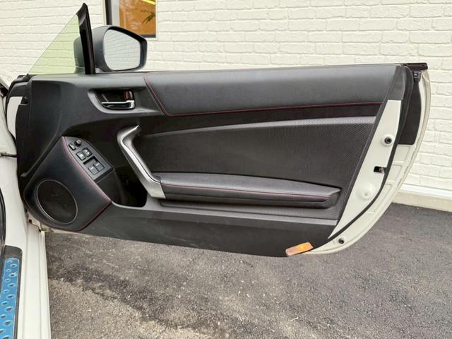 86 GT 純正7インチナビ バックカメラ ETC TV ディスチャージライト オートエアコン オートライト スマートキー プッシュボタンスタート 純正17インチアルミホイール MT車 スペアキー ドラレコ(59枚目)