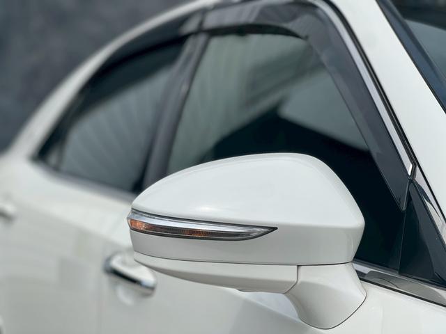 クラウンハイブリッド アスリートG サンルーフ メーカーオプション18インチアルミ 純正ナビ TV バックモニター ブラックレザーシート プリクラッシュセーフティ ETC プッシュボタンスタート 電動リアシェード パワーシート電格ミラー(18枚目)