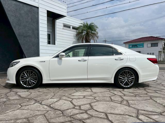 クラウンハイブリッド アスリートG サンルーフ メーカーオプション18インチアルミ 純正ナビ TV バックモニター ブラックレザーシート プリクラッシュセーフティ ETC プッシュボタンスタート 電動リアシェード パワーシート電格ミラー(36枚目)