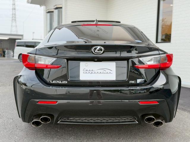 ＲＣ Ｆ ベースグレード　サンルーフ　赤革　１９インチアルミホイール　ブラインドスポットモニター　ＴＶＤ　レーダークルーズコントロール　プリクラッシュセーフティ　コーナーセンサー　シートヒーター／クーラー　ステアリングヒーター（8枚目）