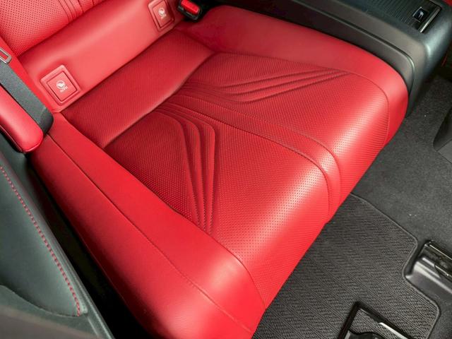 ＲＣ Ｆ ベースグレード　サンルーフ　赤革　１９インチアルミホイール　ブラインドスポットモニター　ＴＶＤ　レーダークルーズコントロール　プリクラッシュセーフティ　コーナーセンサー　シートヒーター／クーラー　ステアリングヒーター（73枚目）