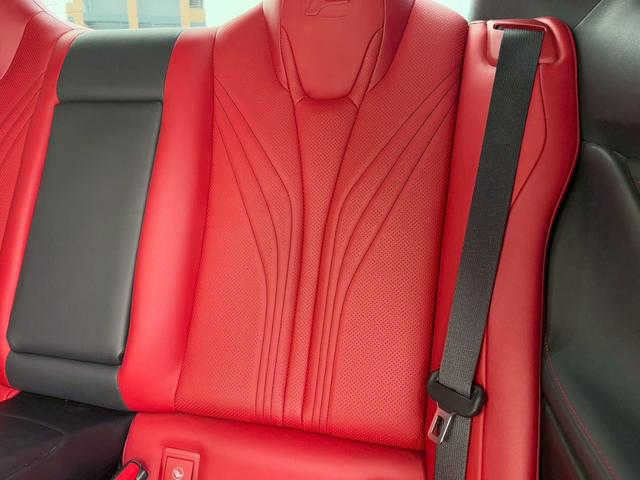 ＲＣ Ｆ ベースグレード　サンルーフ　赤革　１９インチアルミホイール　ブラインドスポットモニター　ＴＶＤ　レーダークルーズコントロール　プリクラッシュセーフティ　コーナーセンサー　シートヒーター／クーラー　ステアリングヒーター（75枚目）