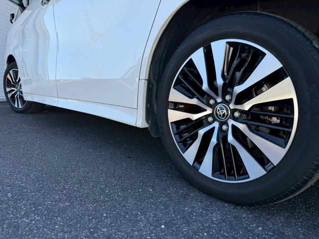 アルファード ２．５Ｓ　Ｃパッケージ　ツインムーンルーフ　デジタルインナーミラー　ブラインドスポットモニター　後席モニター　ＣＤ／ＤＶＤデッキ　フルセグＴＶ　ＥＴＣ２．０　３眼ＬＥＤヘッド　シートヒーター／クーラー　　ステアリングヒーター（28枚目）