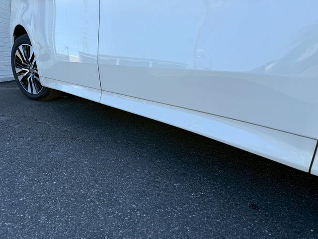 アルファード ２．５Ｓ　Ｃパッケージ　ツインムーンルーフ　デジタルインナーミラー　ブラインドスポットモニター　後席モニター　ＣＤ／ＤＶＤデッキ　フルセグＴＶ　ＥＴＣ２．０　３眼ＬＥＤヘッド　シートヒーター／クーラー　　ステアリングヒーター（29枚目）