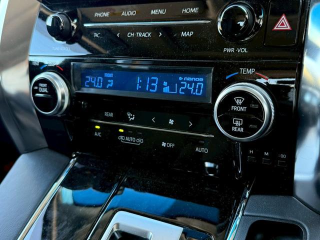 アルファード ２．５Ｓ　Ｃパッケージ　ツインムーンルーフ　デジタルインナーミラー　ブラインドスポットモニター　後席モニター　ＣＤ／ＤＶＤデッキ　フルセグＴＶ　ＥＴＣ２．０　３眼ＬＥＤヘッド　シートヒーター／クーラー　　ステアリングヒーター（49枚目）
