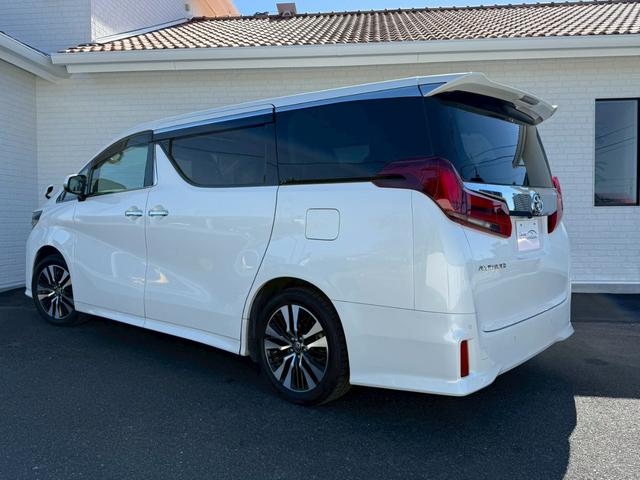 アルファード ２．５Ｓ　Ｃパッケージ　ツインムーンルーフ　デジタルインナーミラー　両側電動スライドドア　パワーバックドア　ブラインドスポットモニター　フルセグＴＶ　ＥＴＣ　ステアリングヒーター　シートヒーター　シートクーラー　パワーシート（24枚目）