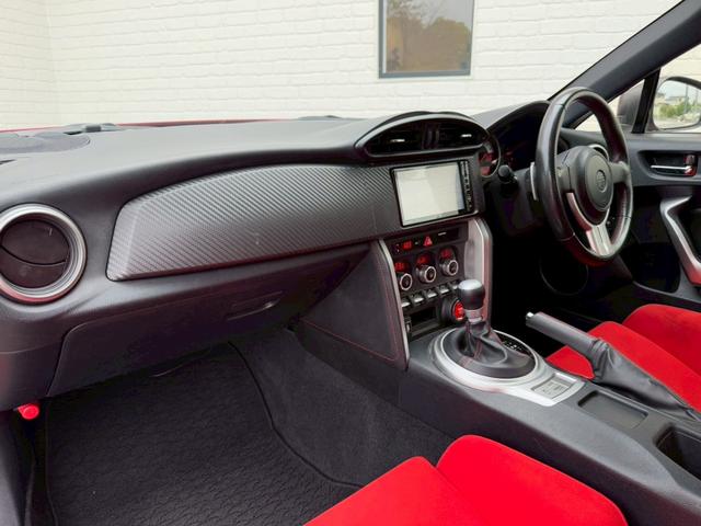 86 GT エイムゲインフロントバンパー カーボン調リアスポイラー 前席レカロセミバケットシート 社外エキマニ トラストマフラー BLITZ車高調 RAYS19インチAW ZERO100エアクリーナー 社外テール(39枚目)