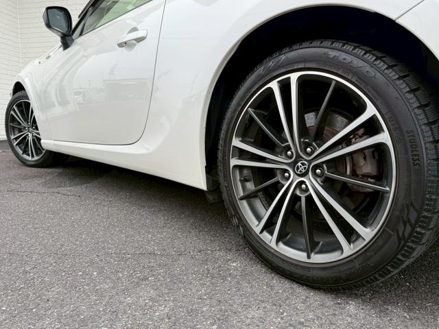 86 GT 純正7インチナビ バックカメラ ETC TV ディスチャージライト オートエアコン オートライト スマートキー プッシュボタンスタート 純正17インチアルミホイール MT車 スペアキー ドラレコ(30枚目)