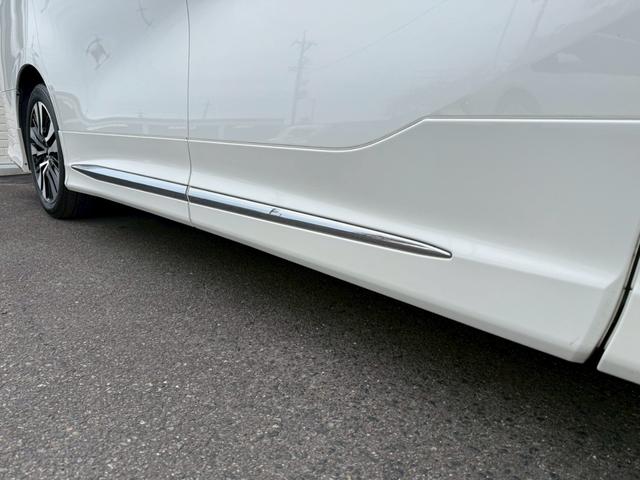 アルファード ２．５Ｓ　Ｃパッケージ　モデリスタエアロ（Ｆ／Ｓ／Ｒ）シグネチャーイルミ　サンルーフ　後席モニター　ＣＤ／ＤＶＤ　ＥＴＣ２．０　デジタルインナーミラー　前後ドラレコ　３眼ＬＥＤヘッドライト　両側電動スライドドア　スペアタイヤ（15枚目）