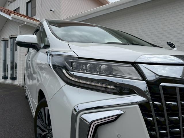 アルファード ２．５Ｓ　Ｃパッケージ　モデリスタエアロ（Ｆ／Ｓ／Ｒ）シグネチャーイルミ　サンルーフ　後席モニター　ＣＤ／ＤＶＤ　ＥＴＣ２．０　デジタルインナーミラー　前後ドラレコ　３眼ＬＥＤヘッドライト　両側電動スライドドア　スペアタイヤ（17枚目）