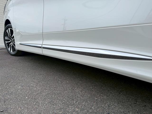 アルファード ２．５Ｓ　Ｃパッケージ　モデリスタエアロ（Ｆ／Ｓ／Ｒ）シグネチャーイルミ　サンルーフ　後席モニター　ＣＤ／ＤＶＤ　ＥＴＣ２．０　デジタルインナーミラー　前後ドラレコ　３眼ＬＥＤヘッドライト　両側電動スライドドア　スペアタイヤ（27枚目）