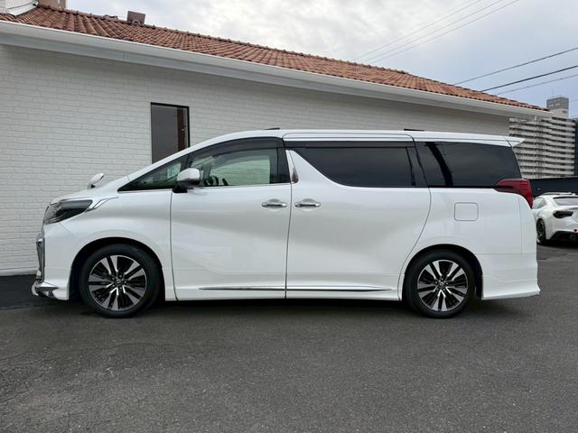 アルファード ２．５Ｓ　Ｃパッケージ　モデリスタエアロ（Ｆ／Ｓ／Ｒ）シグネチャーイルミ　サンルーフ　後席モニター　ＣＤ／ＤＶＤ　ＥＴＣ２．０　デジタルインナーミラー　前後ドラレコ　３眼ＬＥＤヘッドライト　両側電動スライドドア　スペアタイヤ（31枚目）